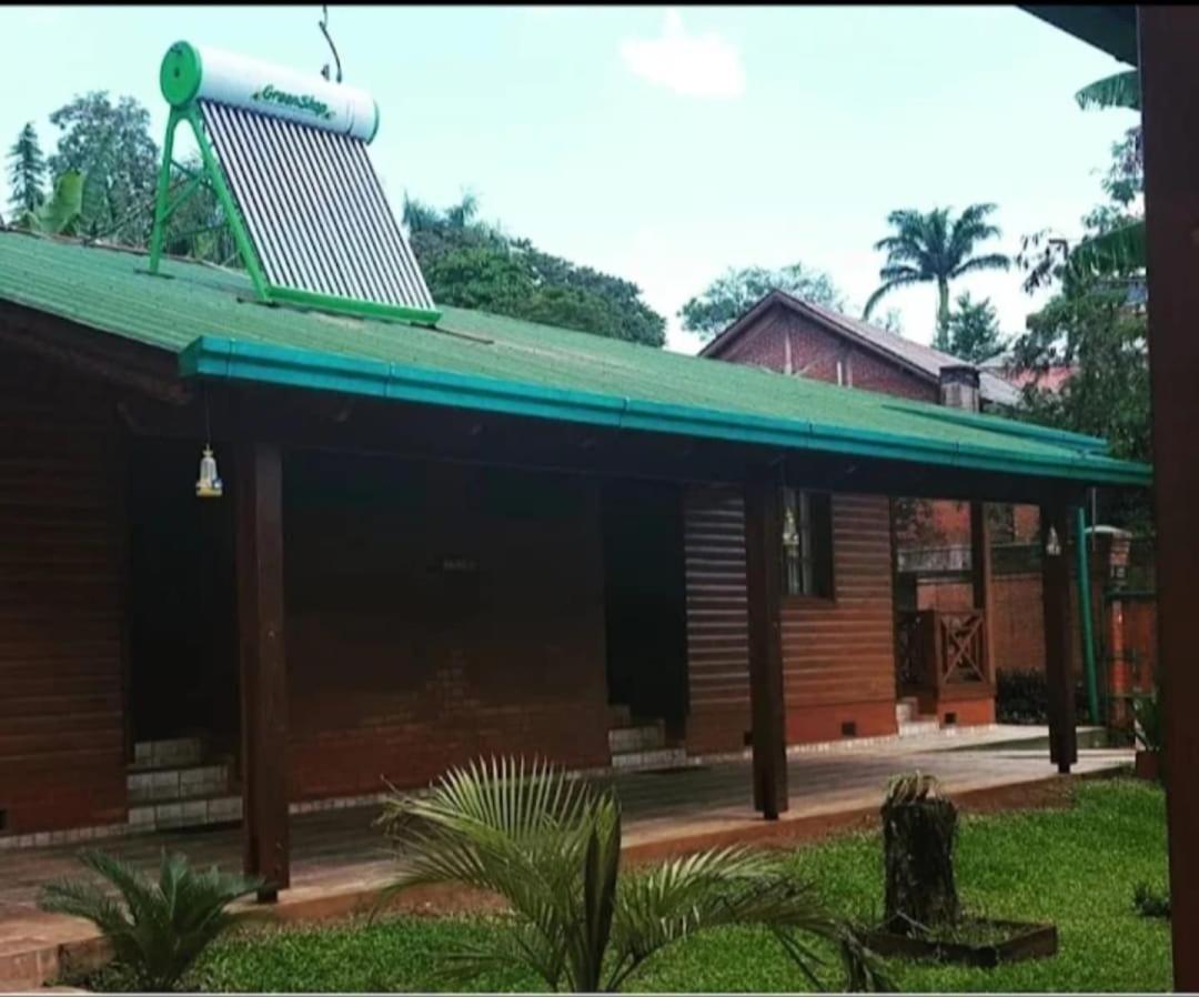 Cabanas Paseo Del Yacaratia Puerto Iguazú Exterior foto